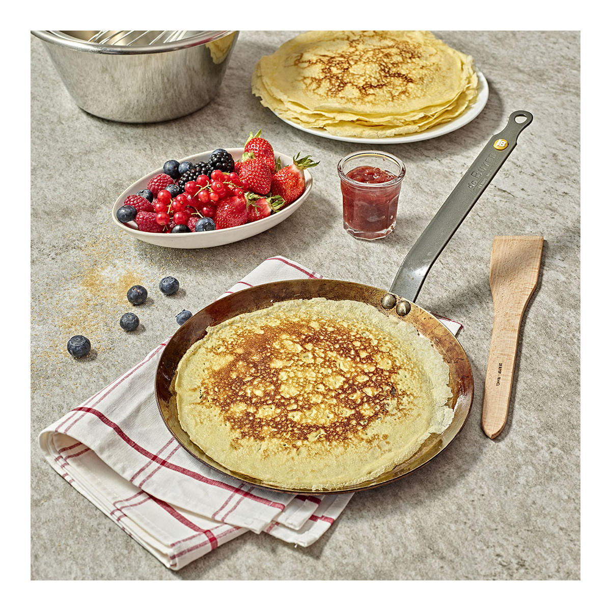 French Crepes with De Buyer Crepe Pan, Everten Blog