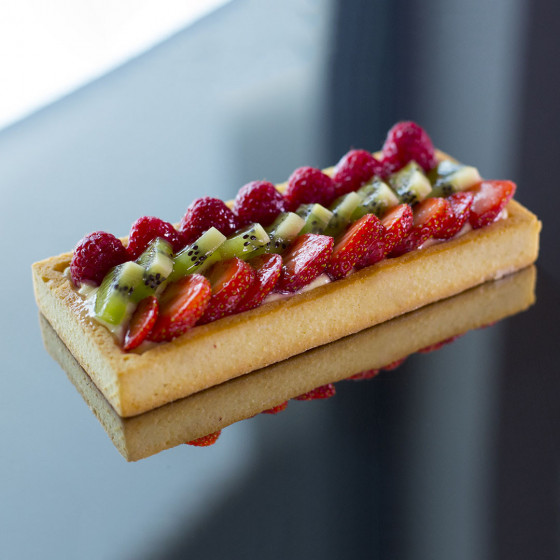 Rechteckiger Perforierte Torteringe Edelstahl VALRHONA 28x11cm H.2cm