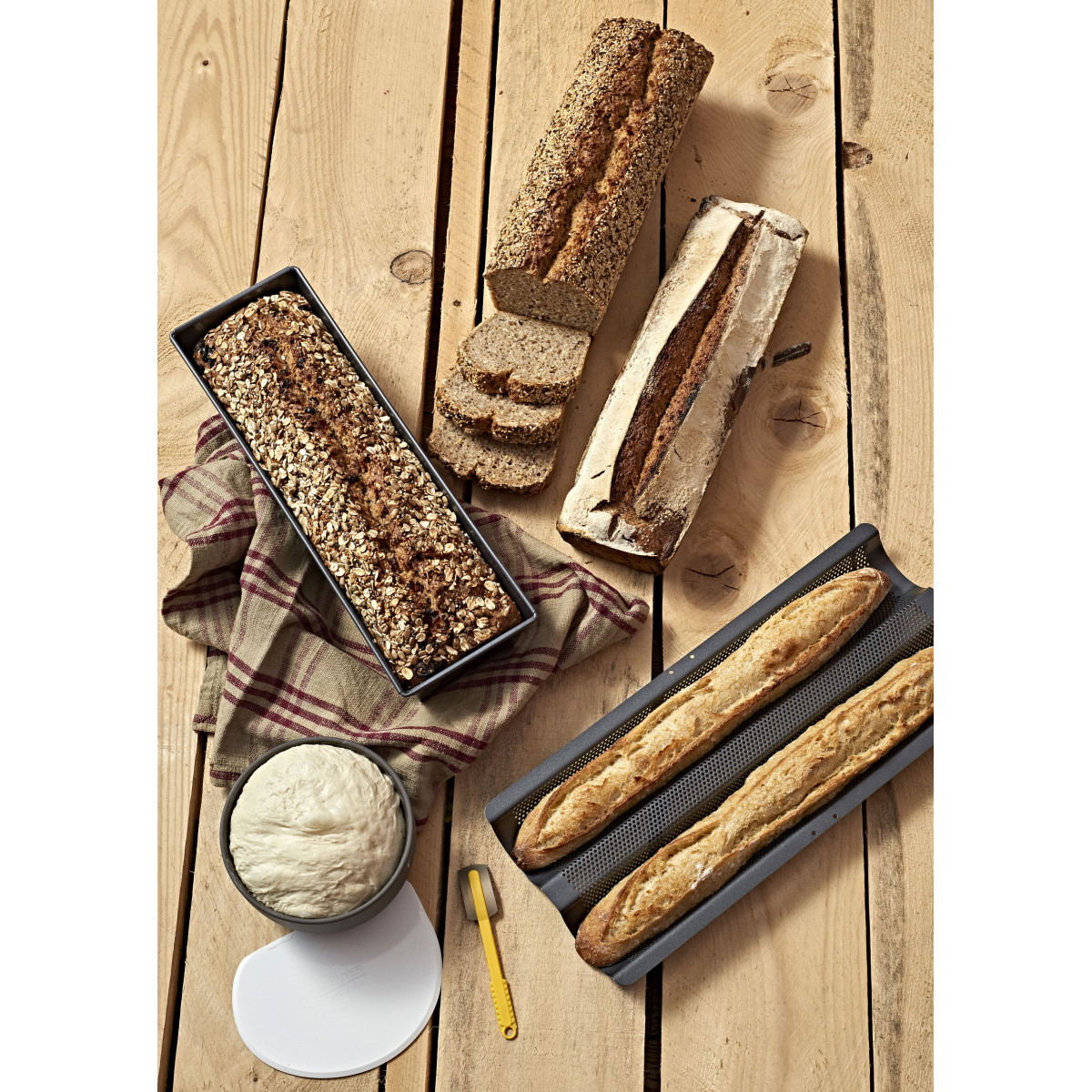 Moule pour 4 baguettes - Anti-adhésif - Plaque à pain perforée