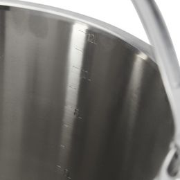 Bucket without base