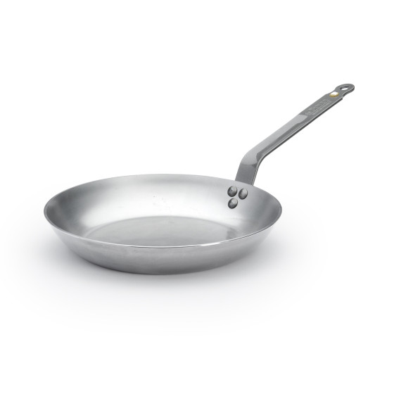 Set of 2 MINERAL B steel frying pans + neoprene handle cover