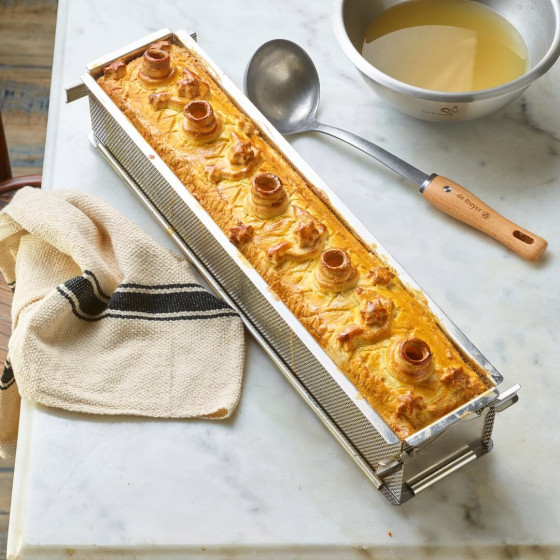 Perforated stainless steel Pâté en croûte Mould GEOFORME 35x7x7,5cm