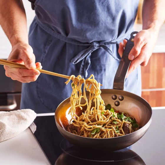 Curved steel wok MINERAL B Ø24cm