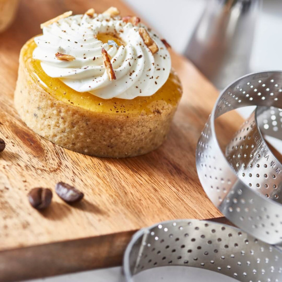 Cercle à tarte inox perforé VALRHONA Ø5,5cm H.2cm