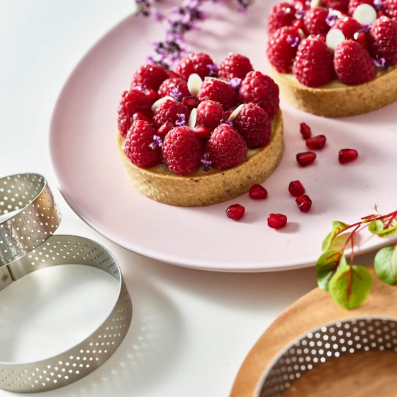 Perforated stainless steel tart ring VALRHONA Ø8,5cm H.2cm